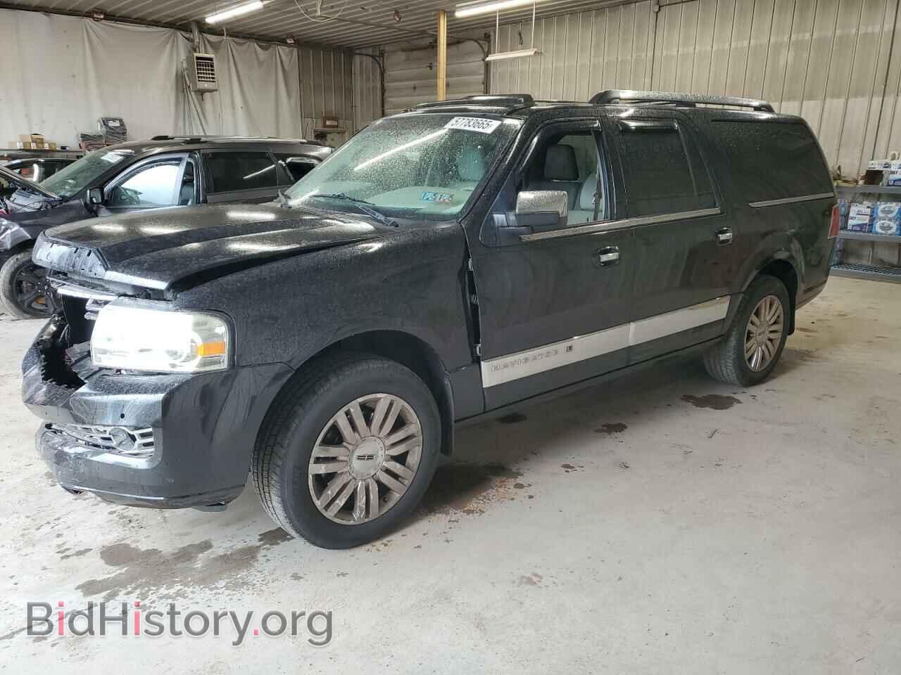 Photo 5LMJJ3J58CEL08952 - LINCOLN NAVIGATOR 2012