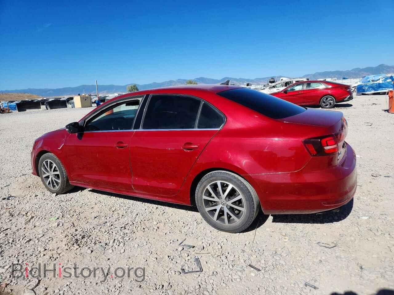 2017 VOLKSWAGEN JETTA - VIN: 3VWDB7AJ8HM315081 - Photo 2