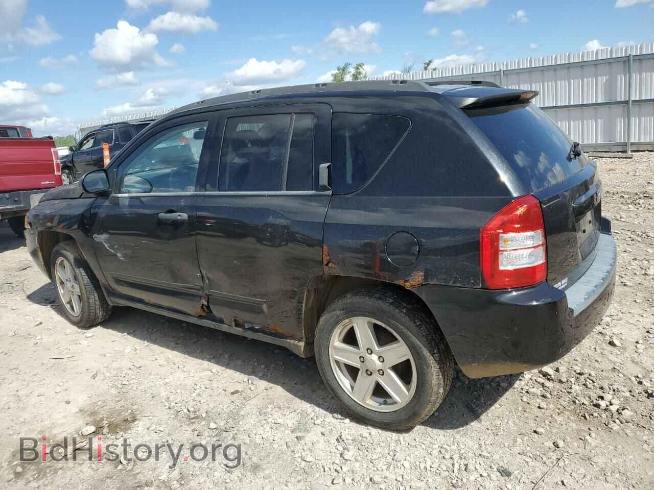 2008 JEEP COMPASS - VIN: 1J8FT47W48D637554 - Фото 2