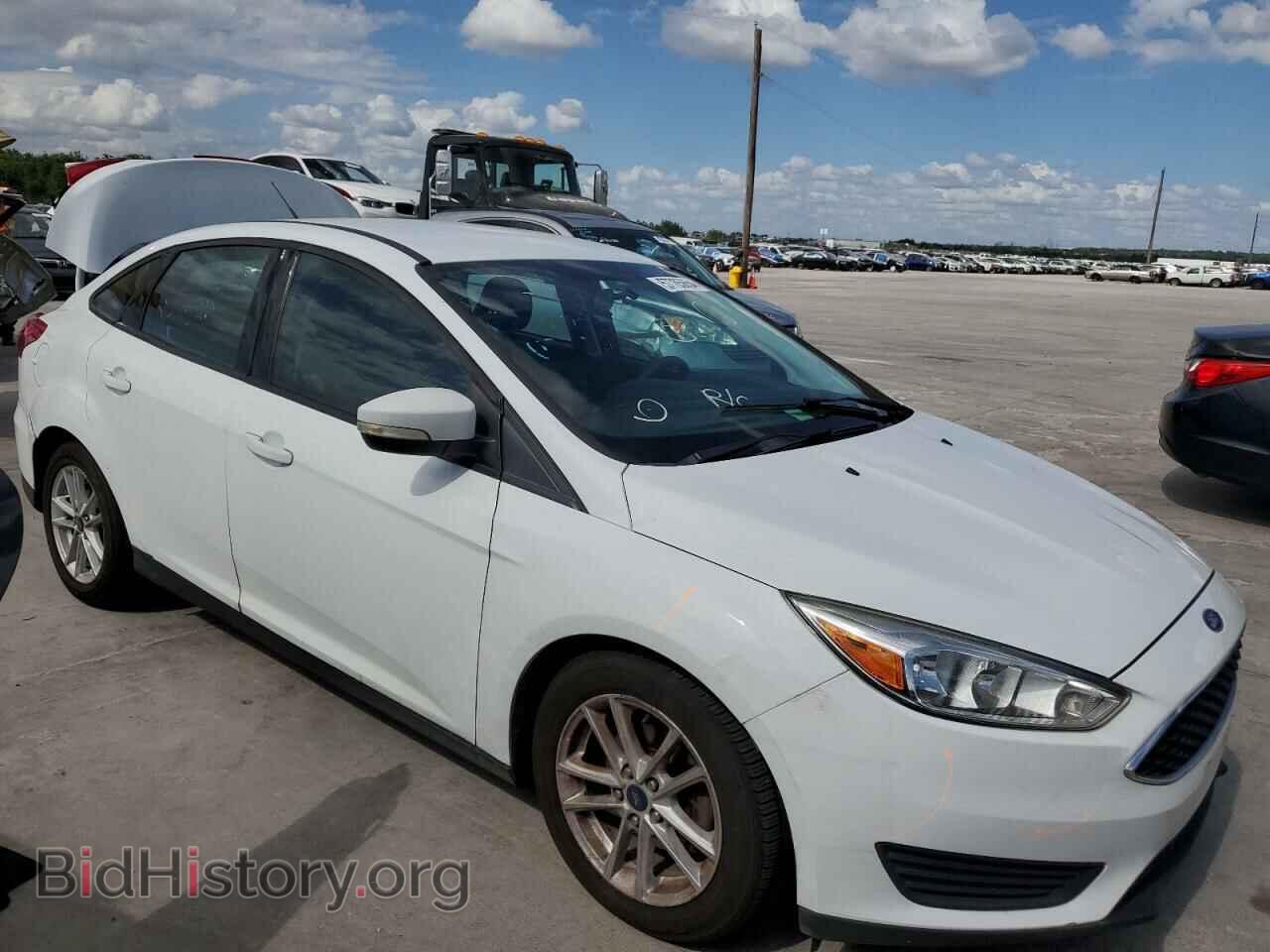 2017 FORD FOCUS - VIN: 1FADP3F20HL300046 - Photo 4