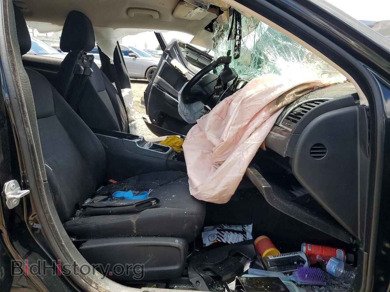 2018 CHRYSLER 300 - VIN: 2C3CCAAG4JH231555 - Фото 7