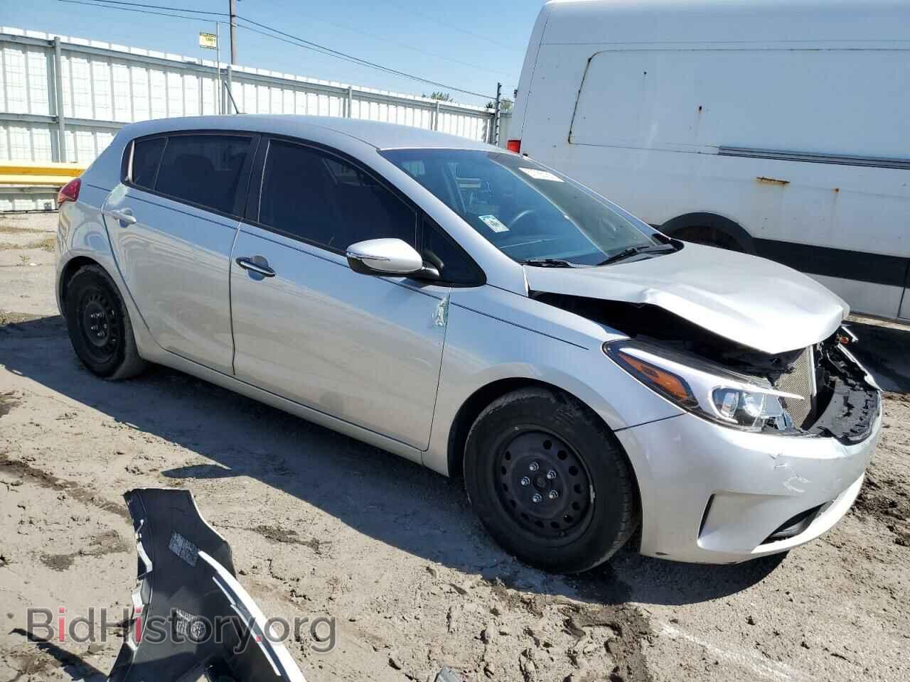 2017 KIA FORTE - VIN: KNAFK5A83H5693891 - Фото 4