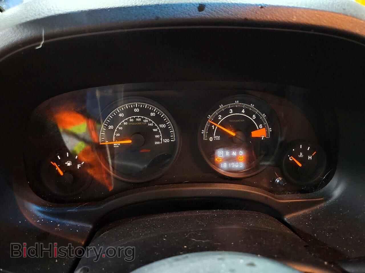 2014 JEEP COMPASS - VIN: 1C4NJCBA1ED587058 - Photo 9