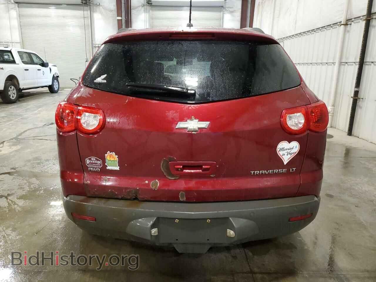 2011 CHEVROLET TRAVERSE - VIN: 1GNKVJED8BJ290021 - Фото 6