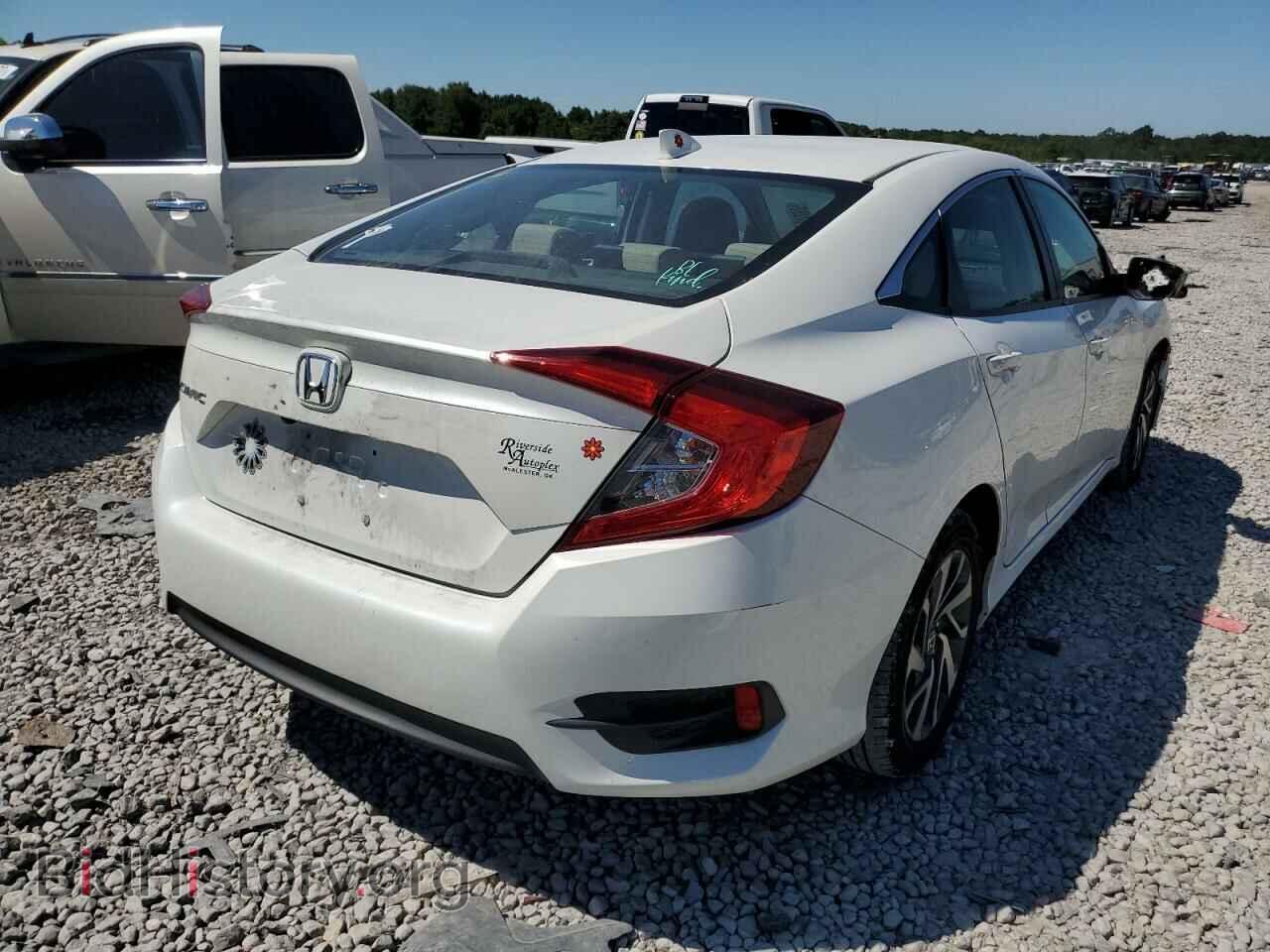 2017 HONDA CIVIC - VIN: 19XFC2F78HE024812 - Фото 4
