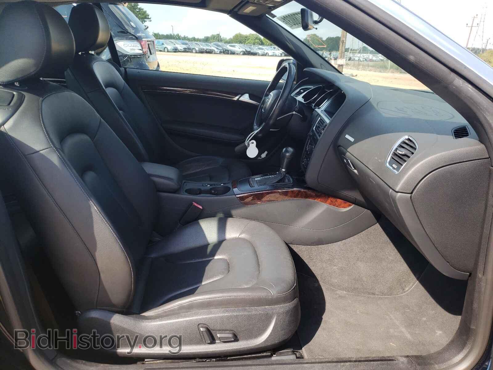 2011 AUDI A5 - VIN: WAUCFAFH8BN002189 - Фото 5