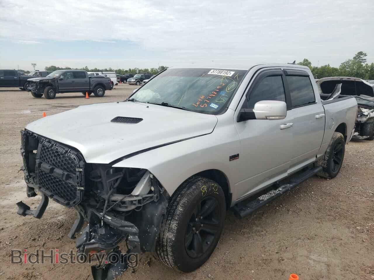 2018 RAM 1500 - VIN: 1C6RR7MT9JS110374 - Фото 2