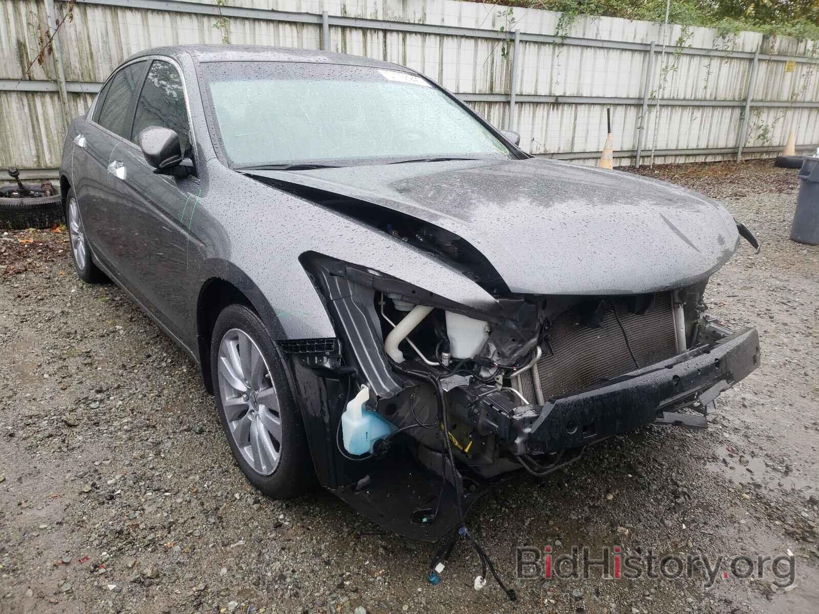 Photo 1HGCP3F80BA001493 - HONDA ACCORD 2011