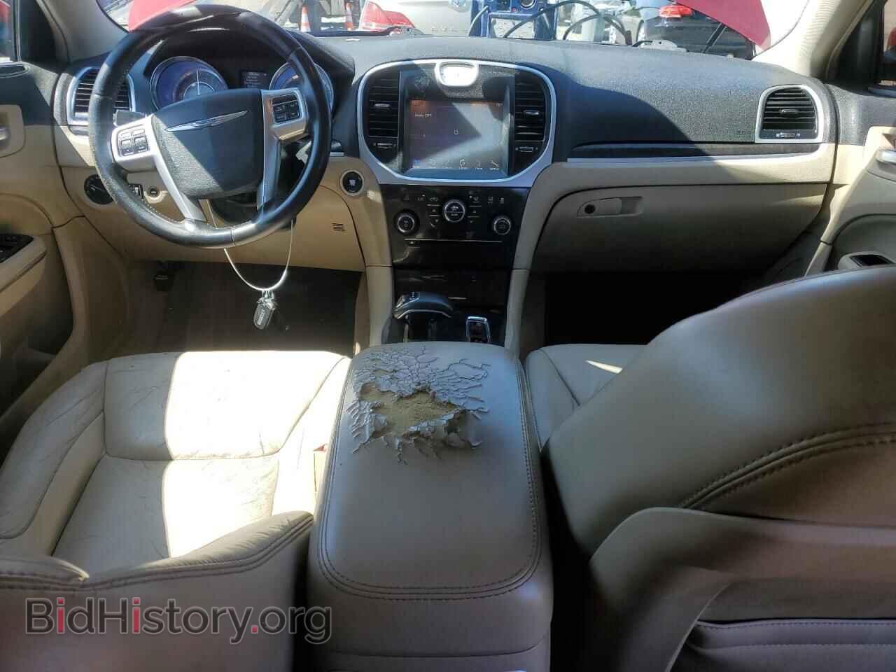 2014 CHRYSLER 300 - VIN: 2C3CCAAGXEH345789 - Фото 8