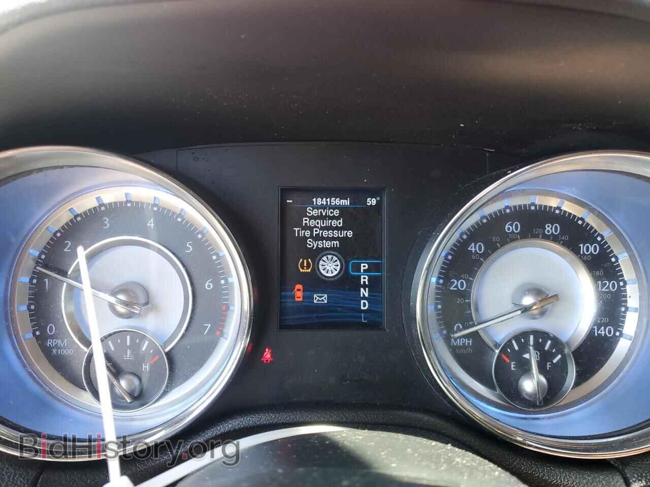 2014 CHRYSLER 300 - VIN: 2C3CCAAGXEH345789 - Фото 9
