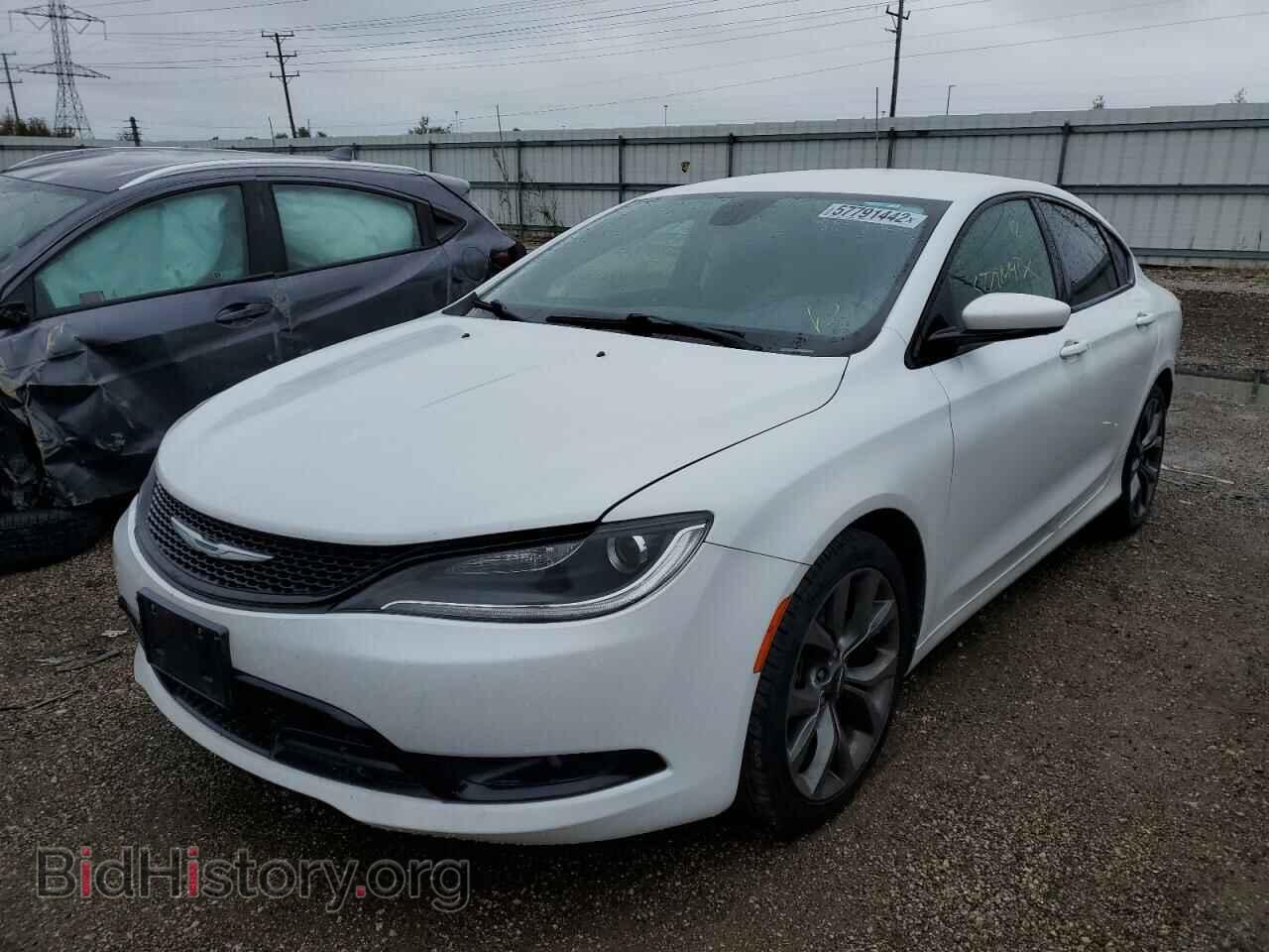 2015 CHRYSLER 200 - VIN: 1C3CCCBG4FN516569 - Фото 2