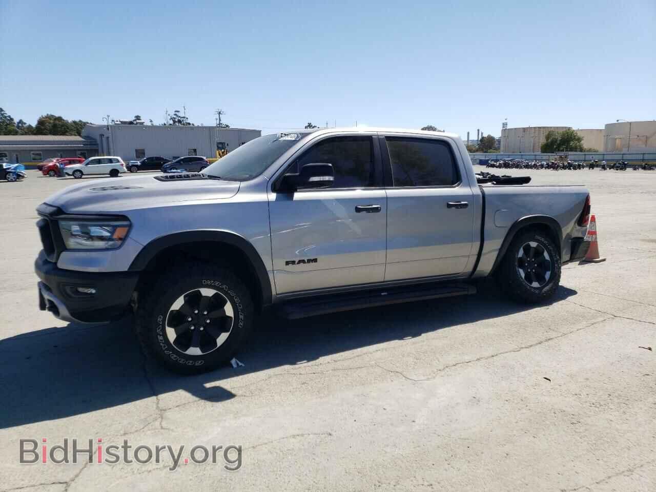 Фотография 1C6SRFLT5NN199975 - RAM 1500 2022