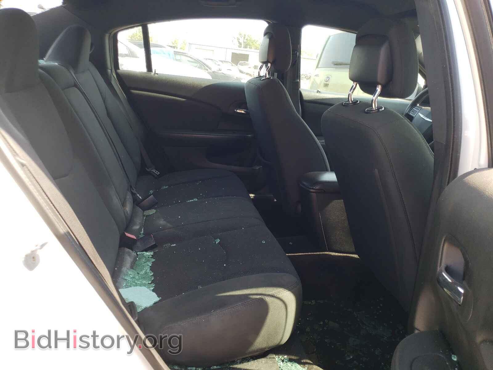 2012 CHRYSLER 200 - VIN: 1C3CCBAB1CN105190 - Фото 6