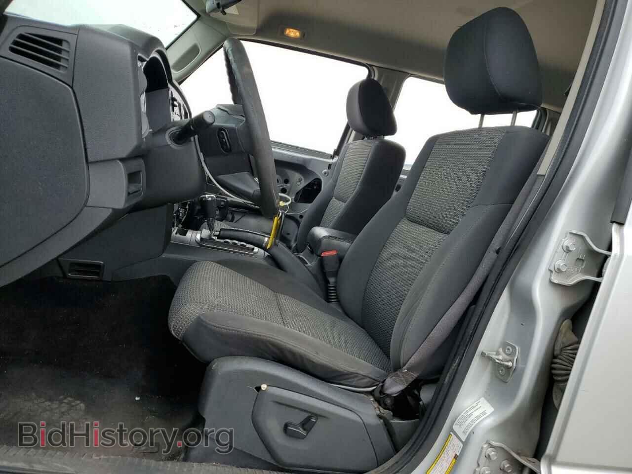 2010 JEEP COMMANDER - VIN: 1J4RG4GK2AC121821 - Фото 7