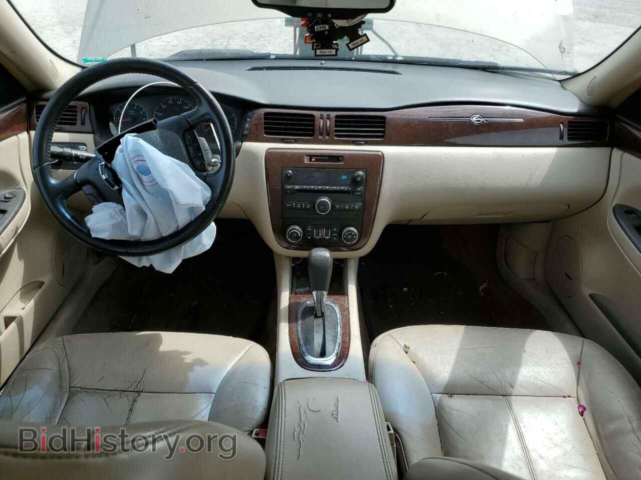 2010 CHEVROLET IMPALA - VIN: 2G1WB5EN2A1256421 - Фото 8