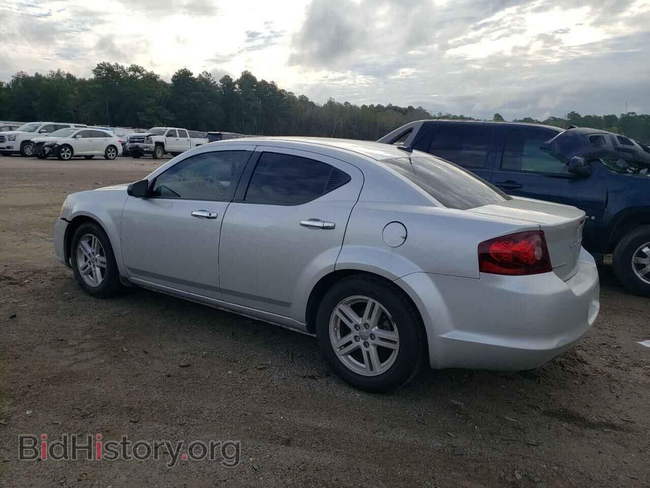 2011 DODGE AVENGER - VIN: 1B3BD4FB8BN542015 - Фото 3