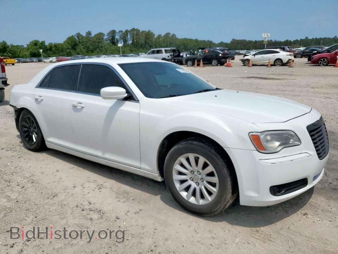 2013 CHRYSLER 300 - VIN: 2C3CCAAG7DH640895 - Фото 4