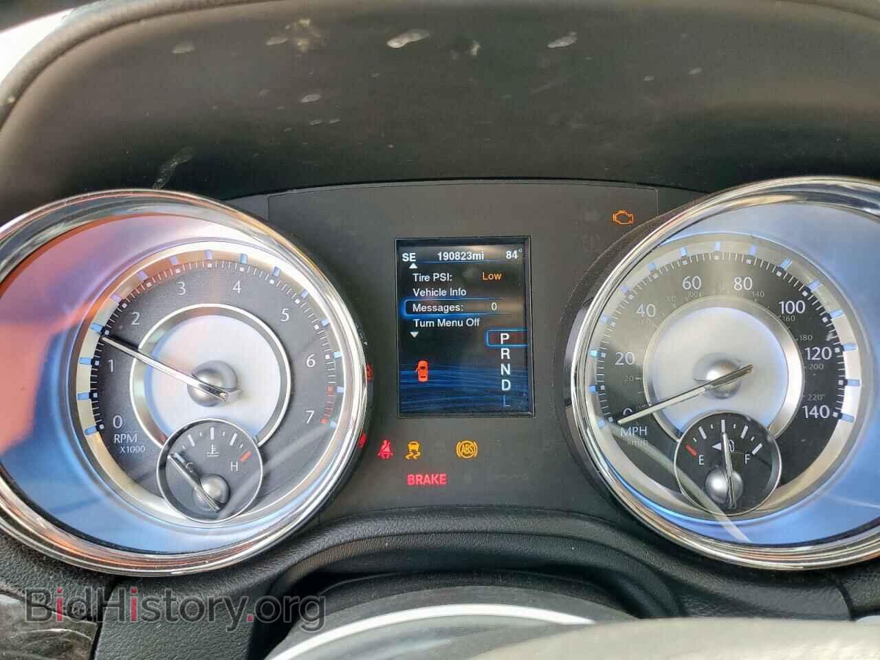 2013 CHRYSLER 300 - VIN: 2C3CCAAG7DH640895 - Фото 9