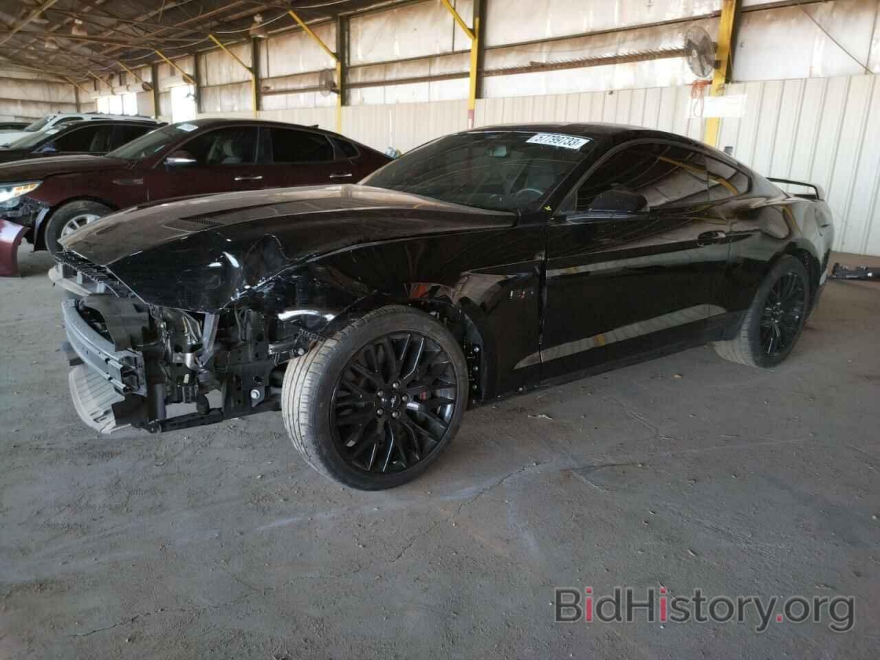 Photo 1FA6P8CFXJ5129202 - FORD MUSTANG 2018