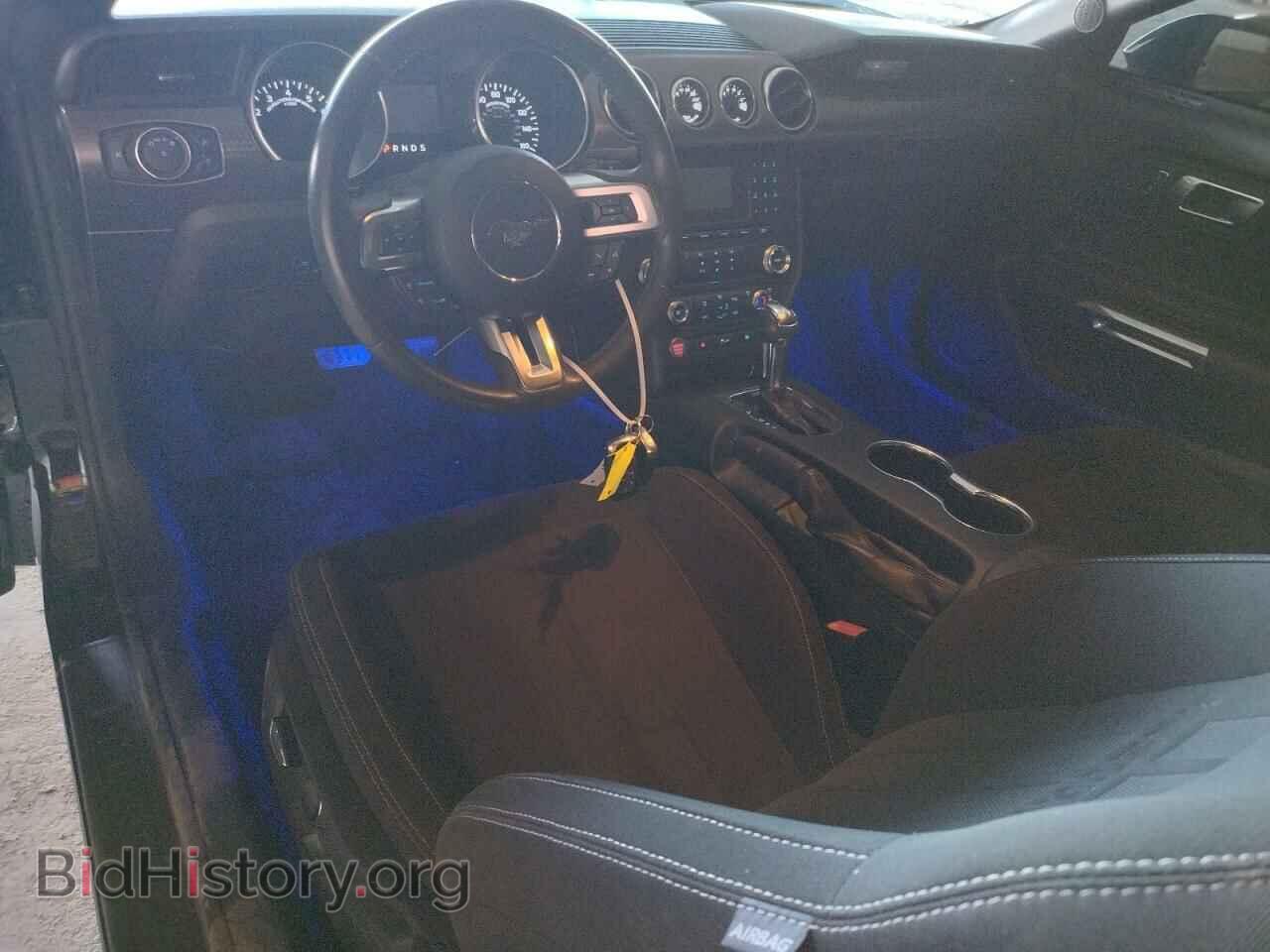 2018 FORD MUSTANG - VIN: 1FA6P8CFXJ5129202 - Фото 8