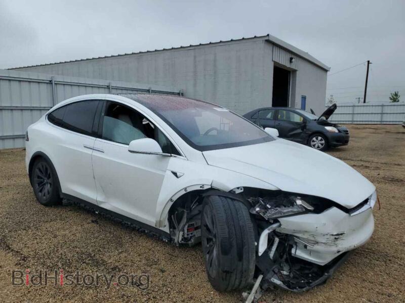 2018 Tesla MODEL X (VIN 5YJXCBE2XJF141026) — photo 4 of 13