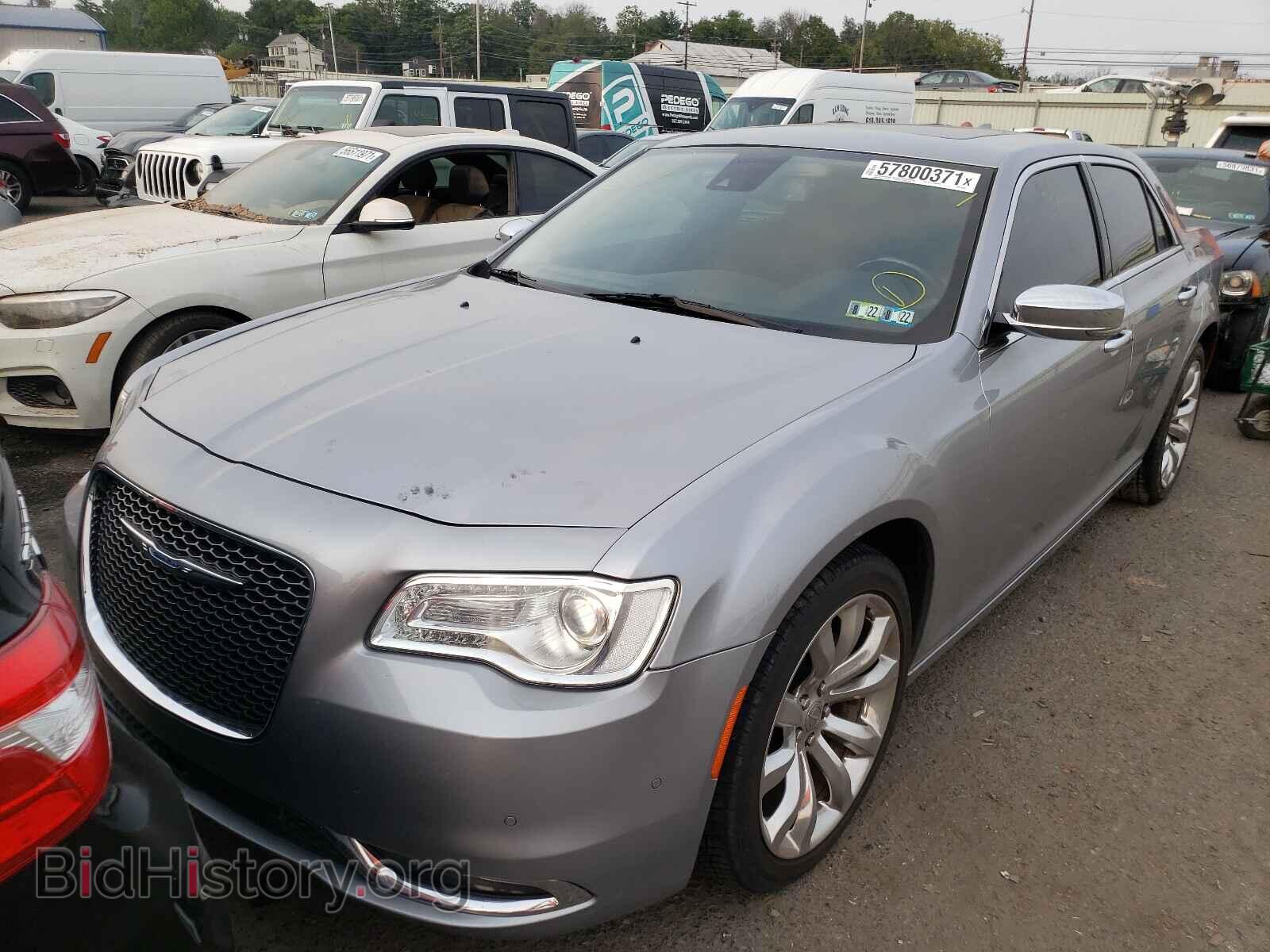 2017 CHRYSLER 300 - VIN: 2C3CCAEG5HH586402 - Фото 2