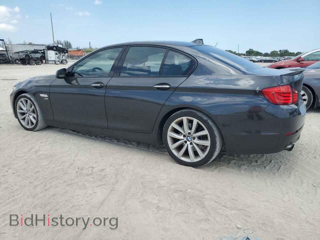2011 BMW 5 SERIES - VIN: WBAFU7C5XBDU54196 - Фото 2