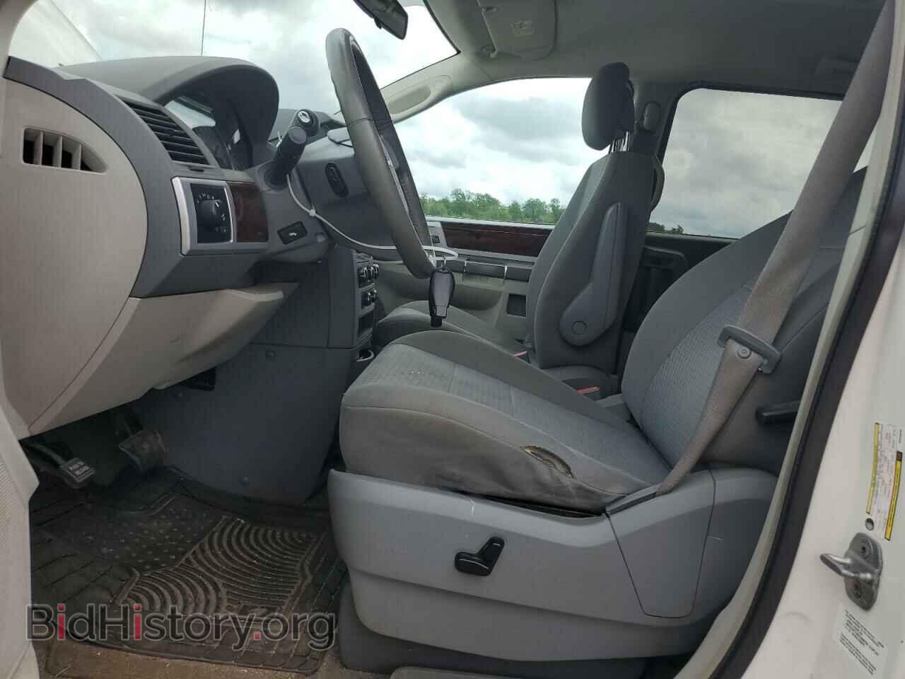 2010 CHRYSLER MINIVAN - VIN: 2A4RR5D13AR449266 - Фото 7