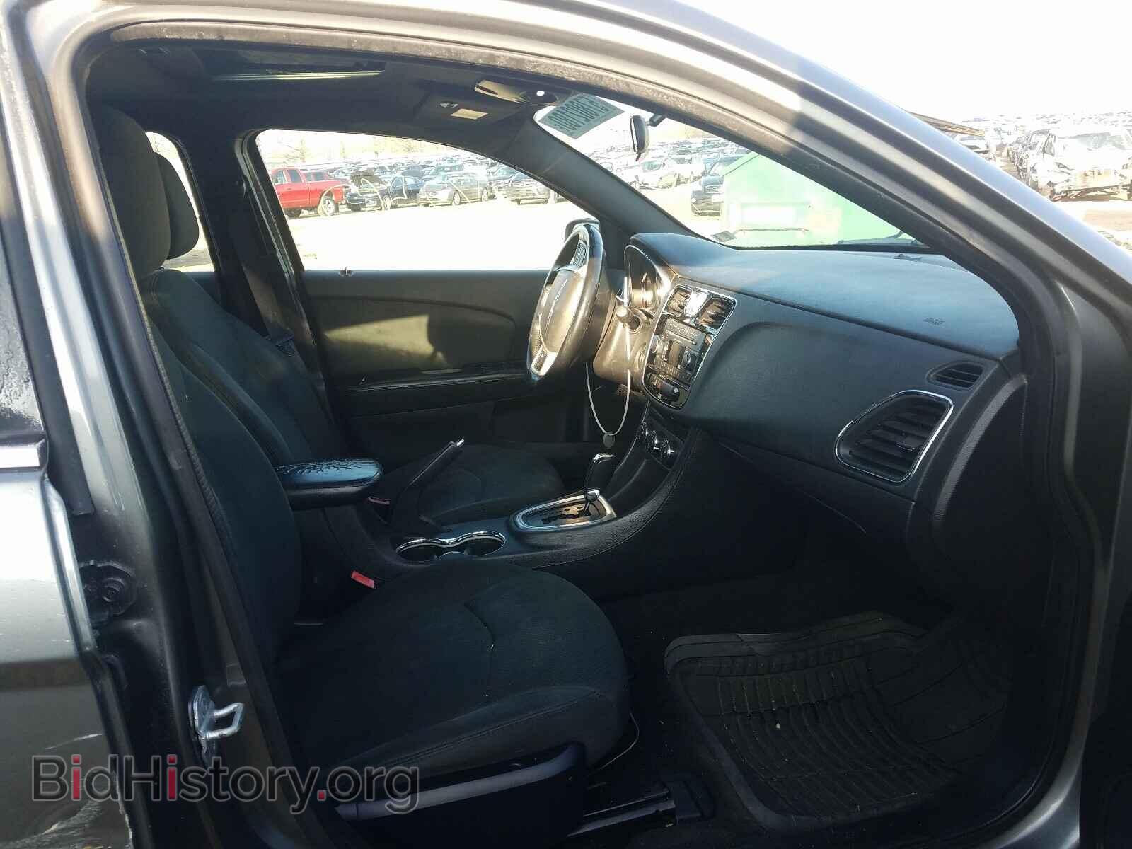 2012 CHRYSLER 200 - VIN: 1C3CCBBB0CN172720 - Фото 5