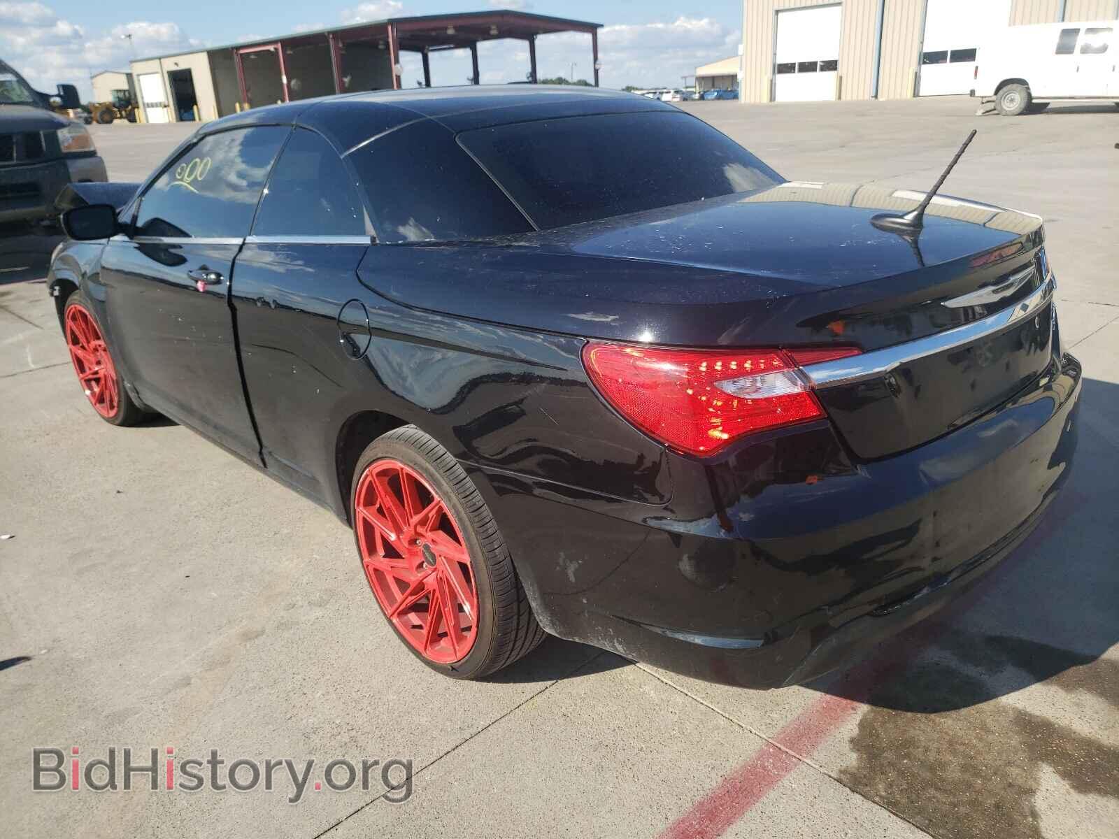 2011 CHRYSLER 200 - VIN: 1C3BC8EG5BN599945 - Фото 3