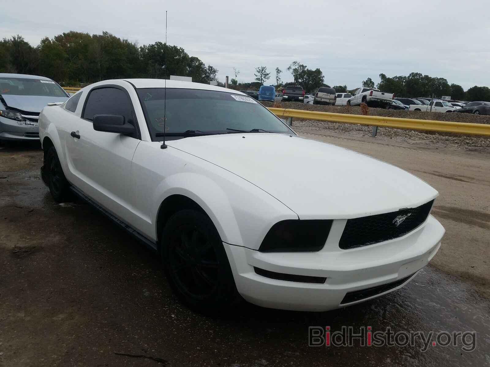Photo 1ZVFT80N075321753 - FORD MUSTANG 2007