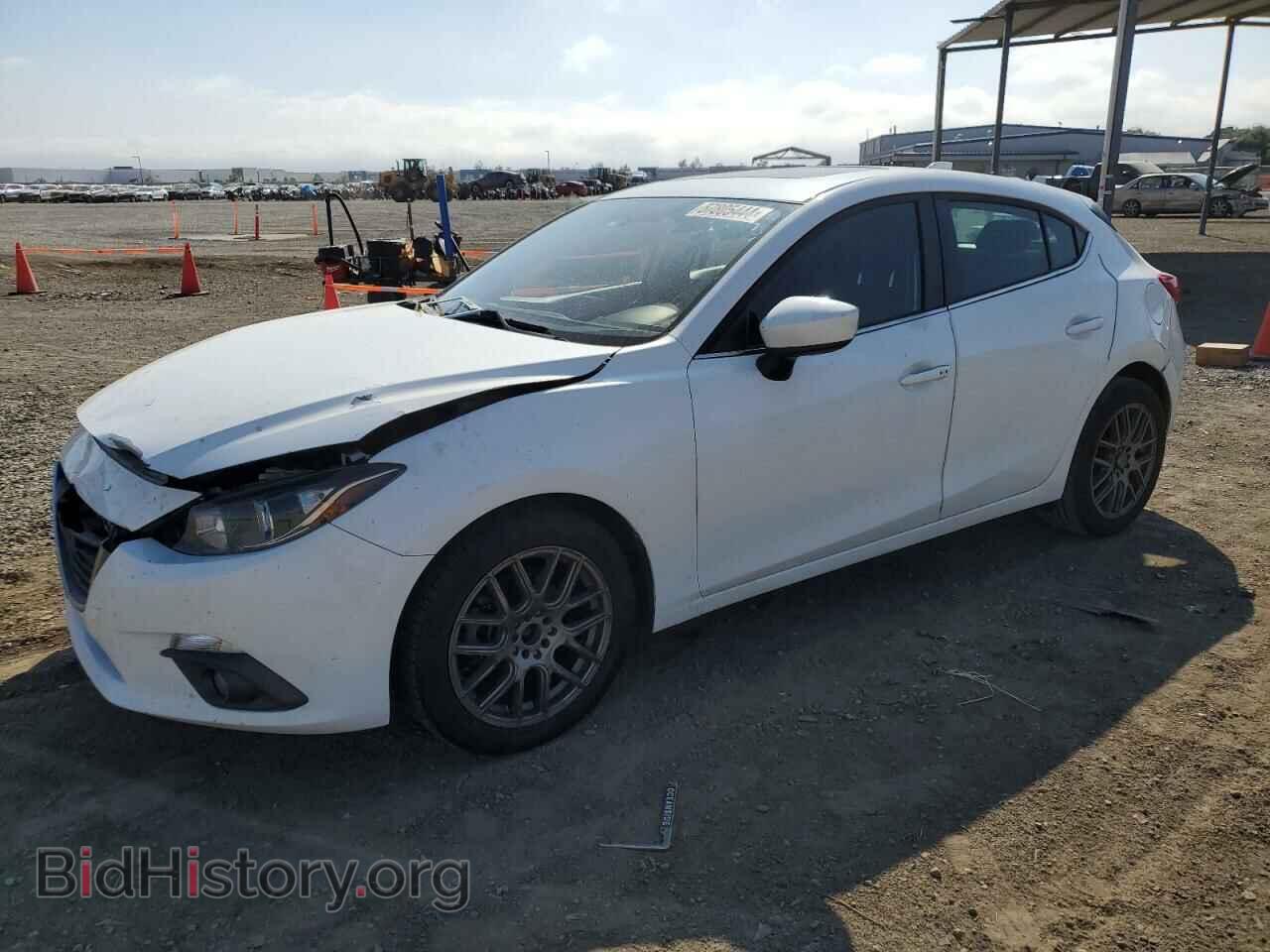 Фотография 3MZBM1M73FM169569 - MAZDA 3 2015