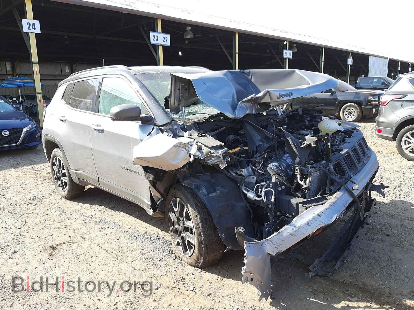 Photo 3C4NJDDB8LT163038 - JEEP COMPASS 2020