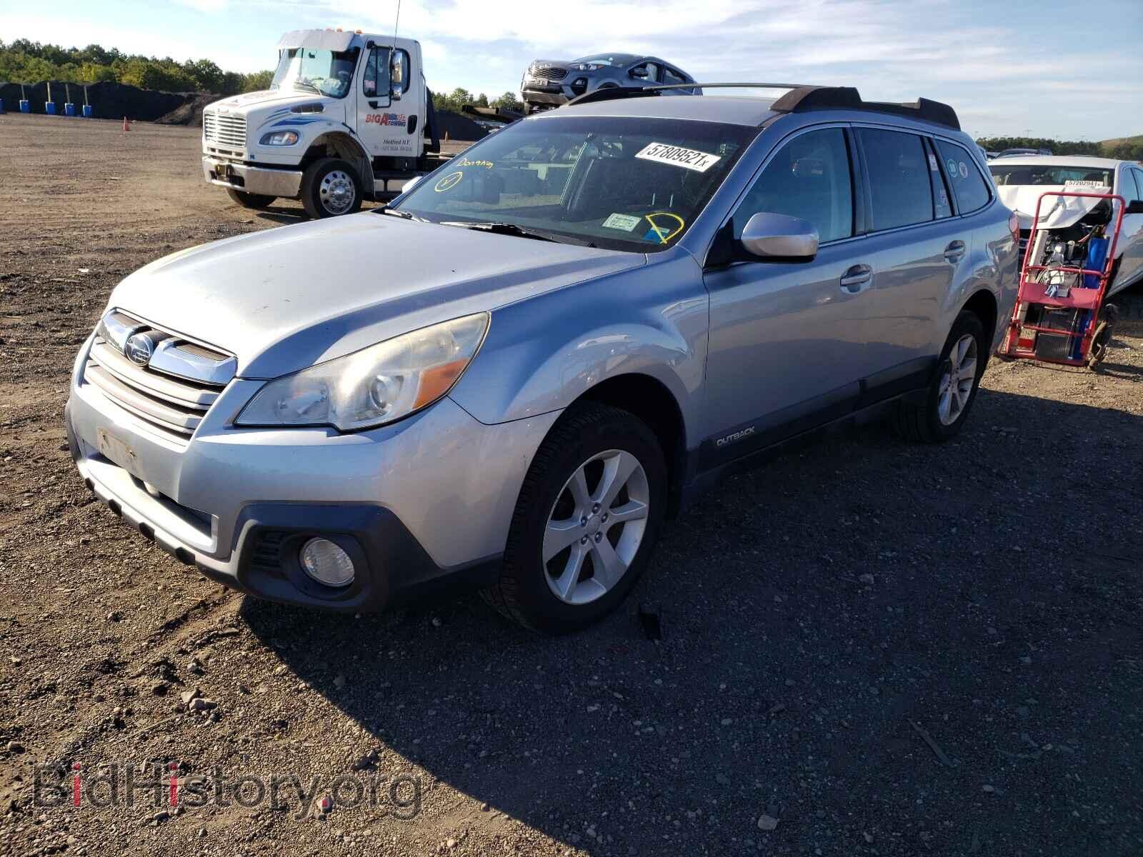 2013 SUBARU OUTBACK - VIN: 4S4BRBCC6D3263142 - Фото 2