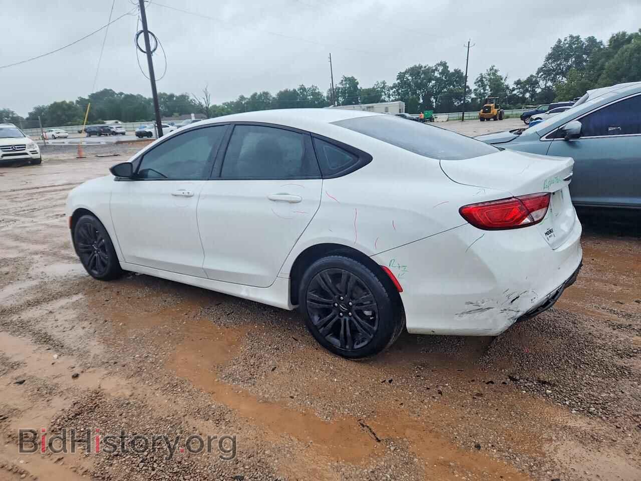 2017 CHRYSLER 200 - VIN: 1C3CCCFB2HN508763 - Photo 2