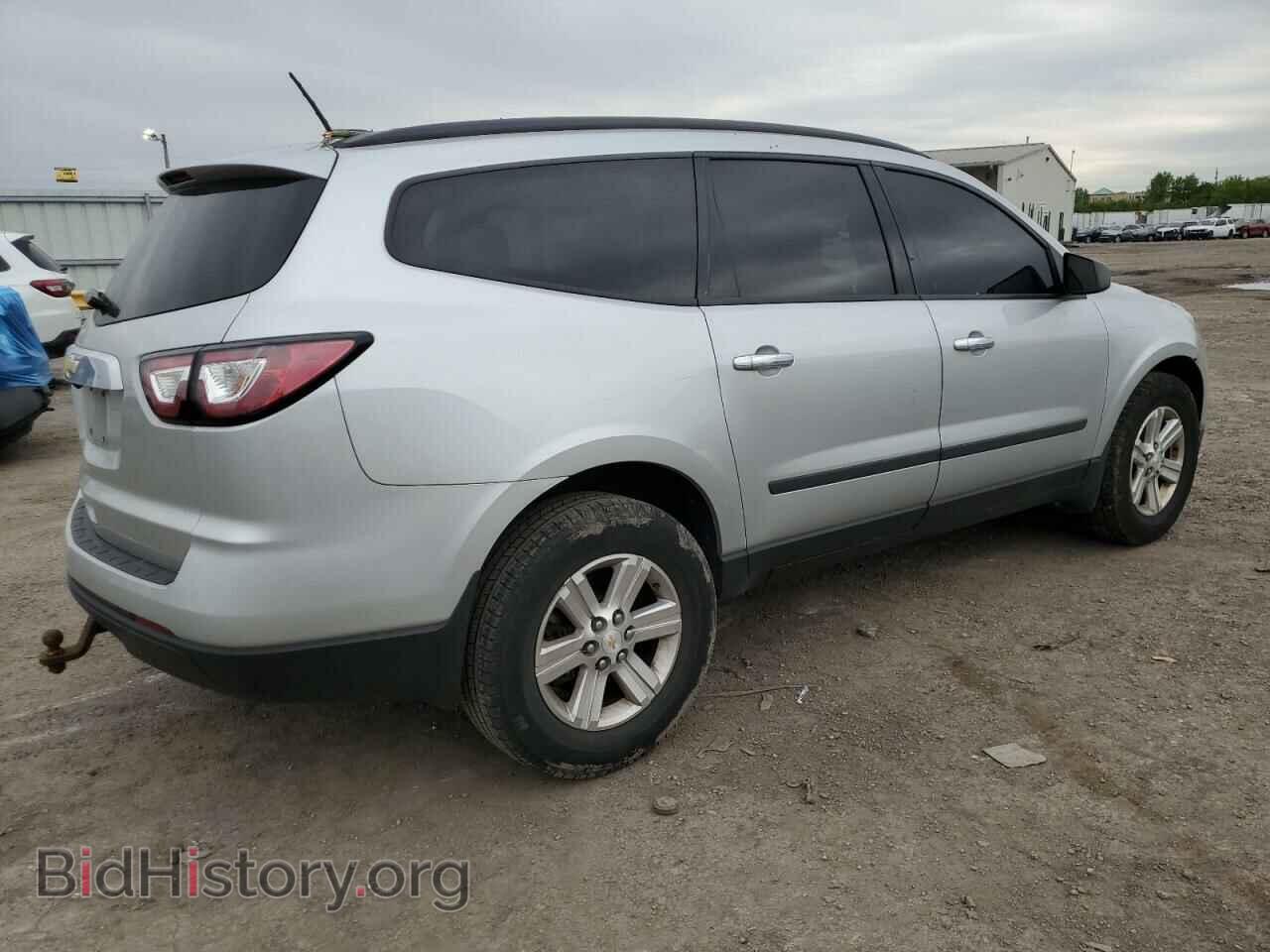 2017 CHEVROLET TRAVERSE - VIN: 1GNKRFKD6HJ273538 - Фото 3