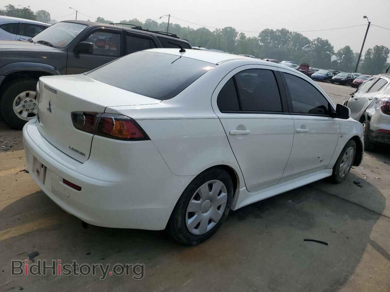 2011 MITSUBISHI LANCER - VIN: JA32U2FU7BU041187 - Фото 3