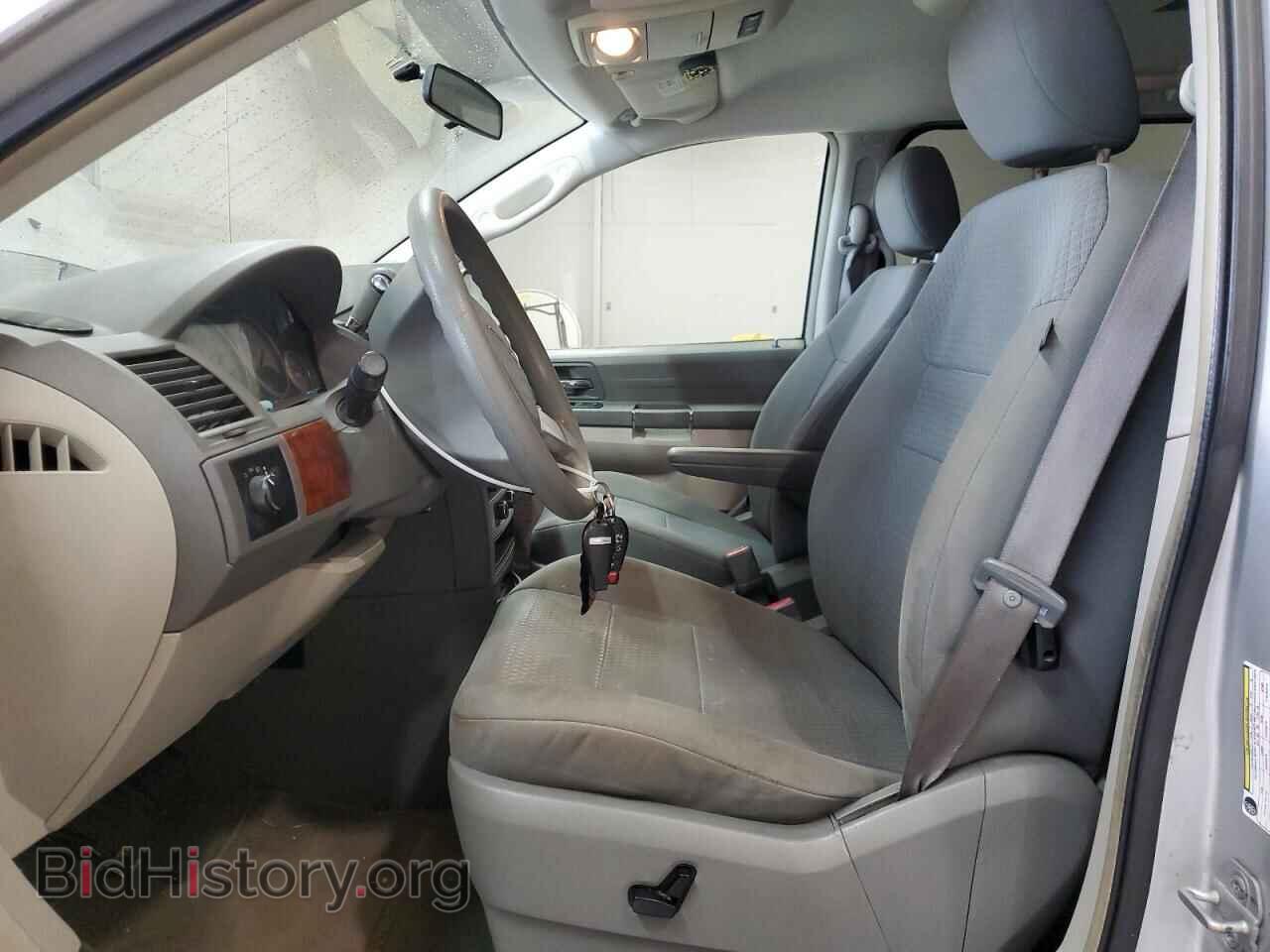 2009 CHRYSLER MINIVAN - VIN: 2A8HR44E69R619946 - Фото 7