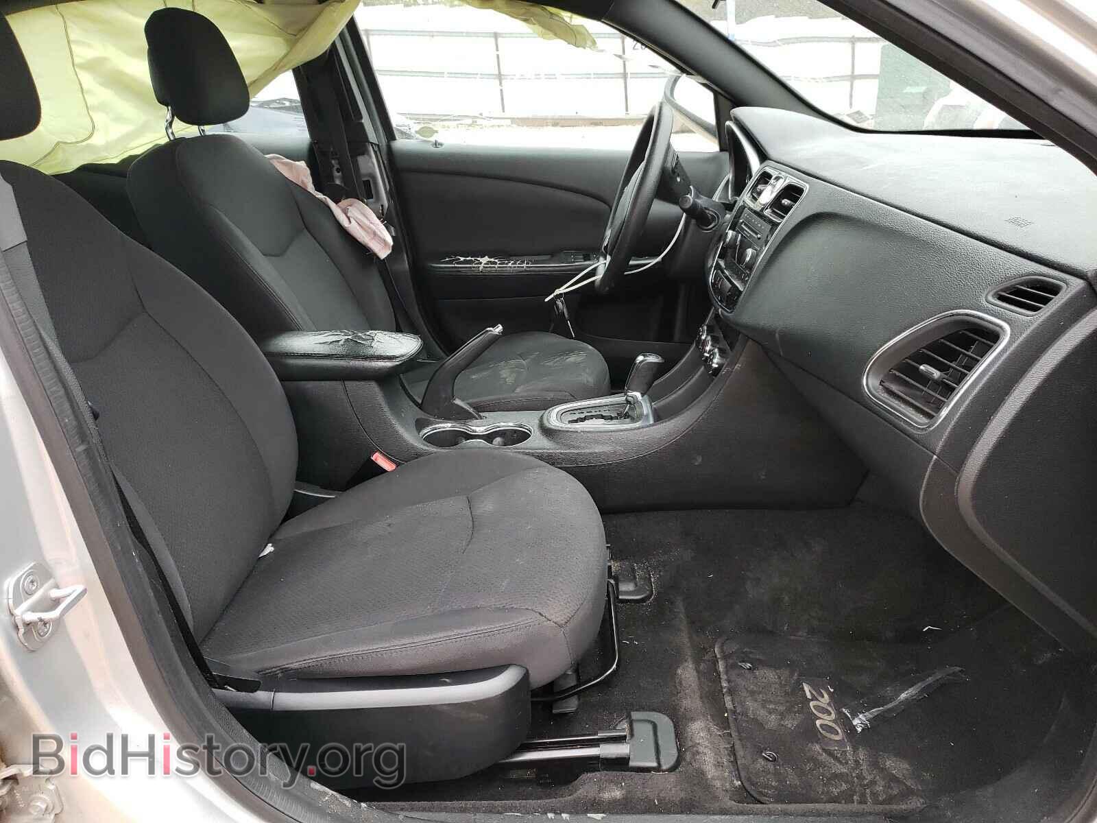 2012 CHRYSLER 200 - VIN: 1C3CCBAB1CN318785 - Фото 5