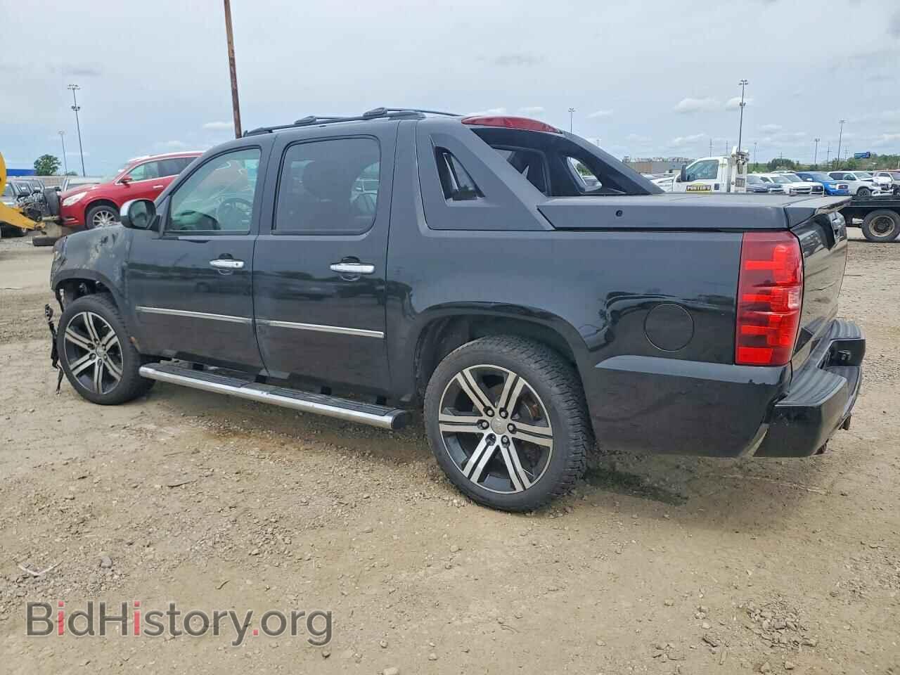 2013 CHEVROLET AVALANCHE - VIN: 3GNTKGE7XDG200933 - Фото 2