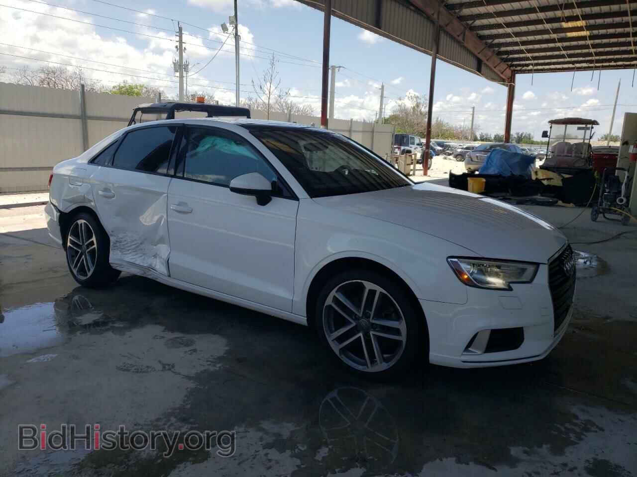2017 AUDI A3 - VIN: WAUAUGFF7H1061149 - Фото 4