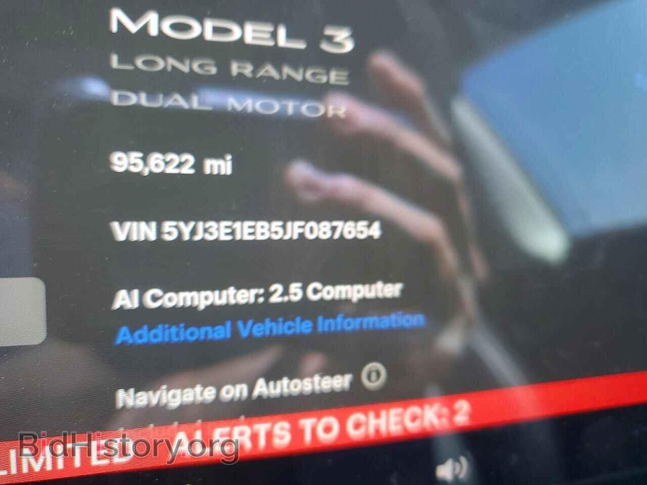 2018 TESLA MODEL 3 - VIN: 5YJ3E1EB5JF087654 - Photo 9
