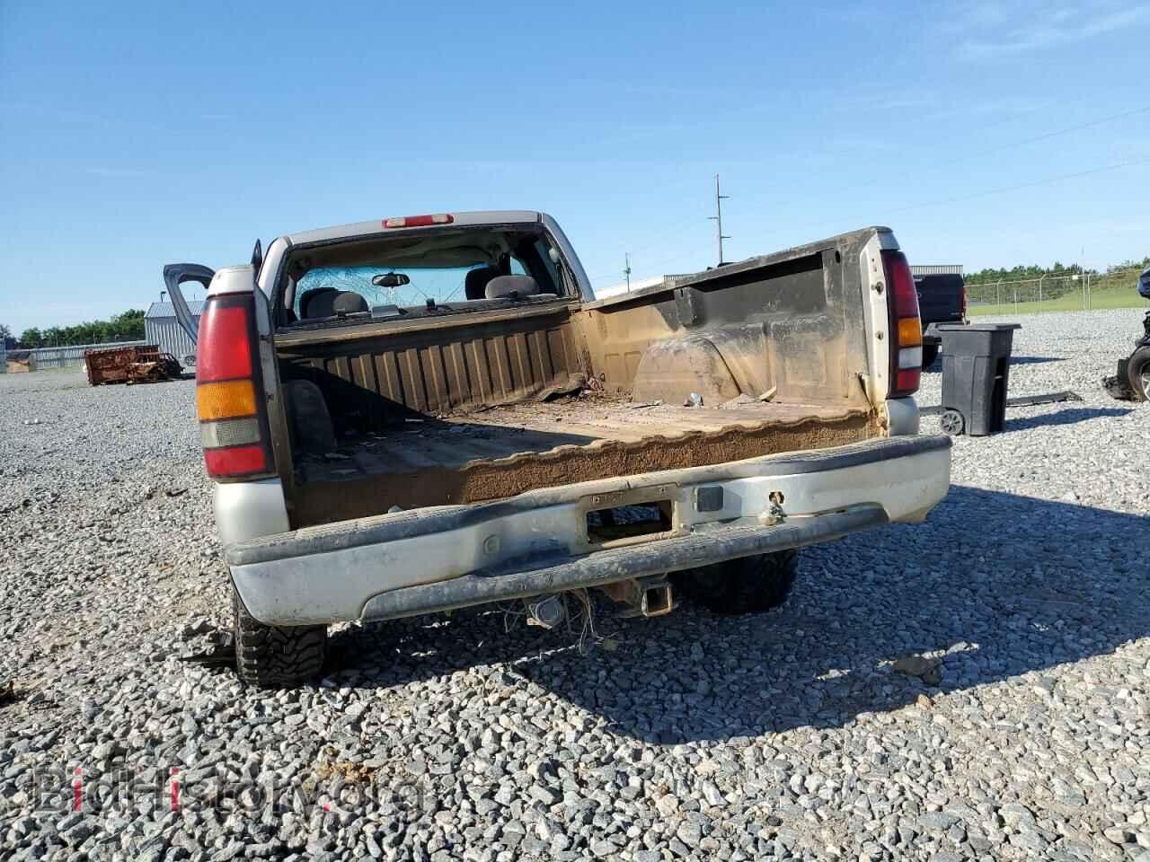 2006 GMC SIERRA - VIN: 1GTEK19V46E275645 - Фото 6