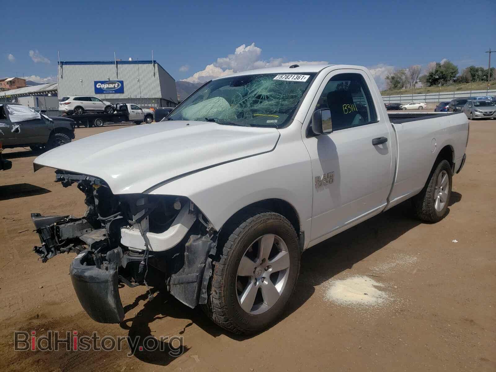 2015 RAM 1500 - VIN: 3C6JR7DG1FG560017 - Фото 2