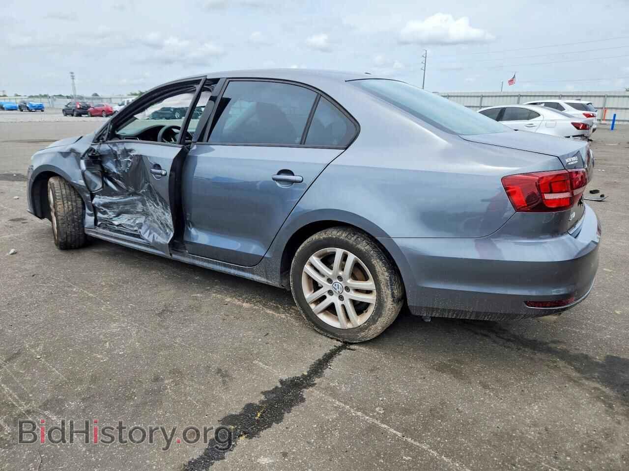 2018 VOLKSWAGEN JETTA - VIN: 3VW2B7AJXJM247346 - Фото 2