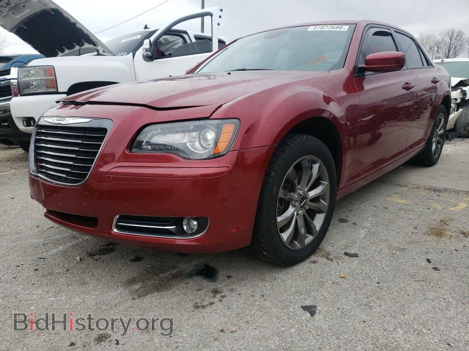 2014 CHRYSLER 300 - VIN: 2C3CCAGGXEH365807 - Фото 2