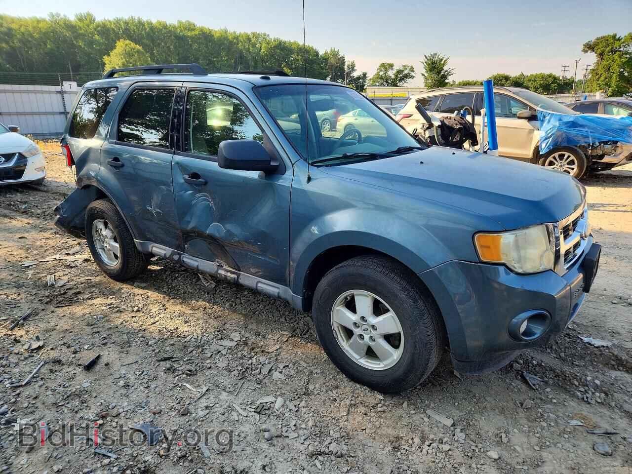 2011 FORD ESCAPE - VIN: 1FMCU0D70BKB70712 - Photo 4