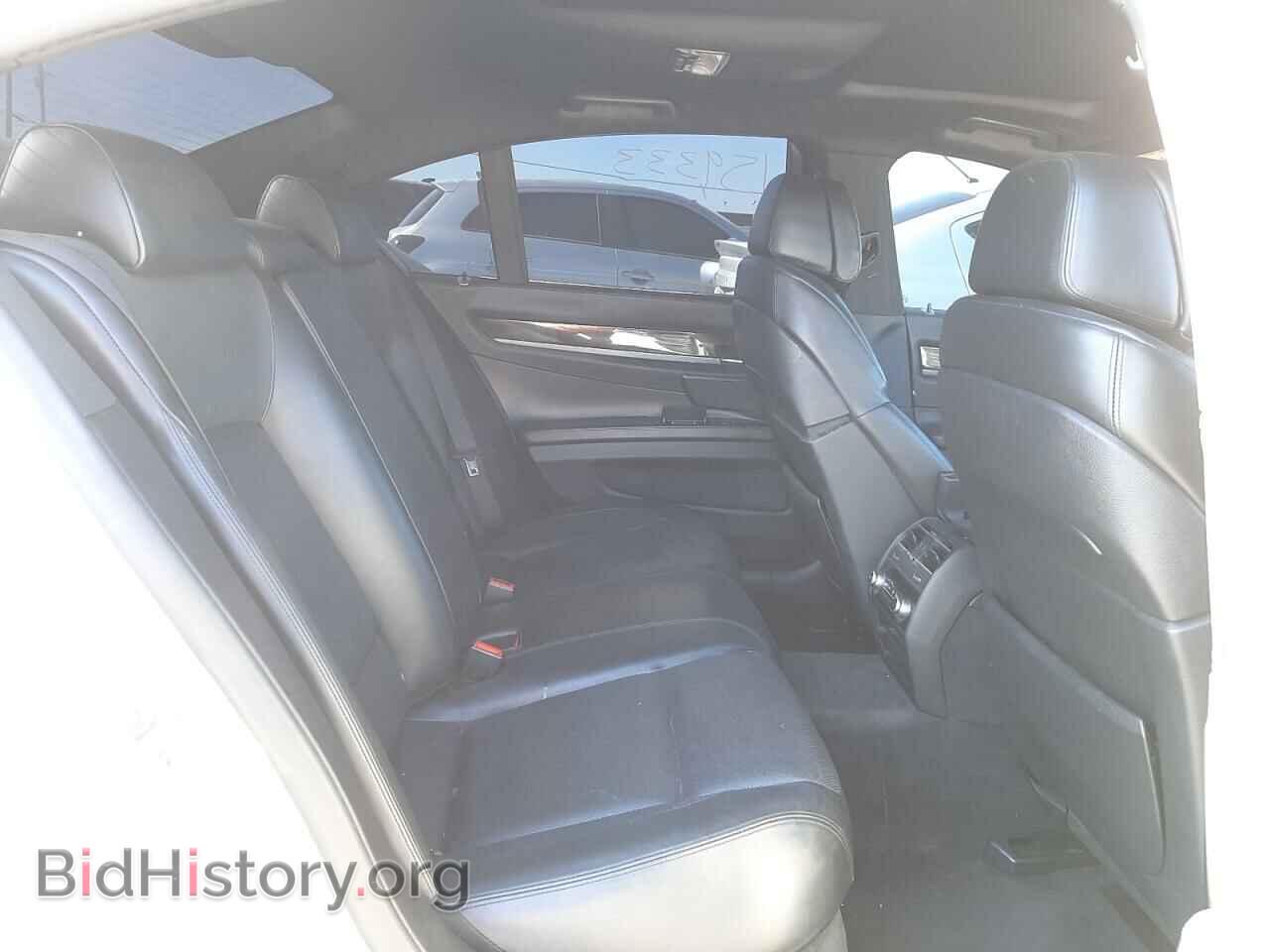 2012 BMW 7 SERIES - VIN: WBAKA8C57CDS99993 - Фото 6