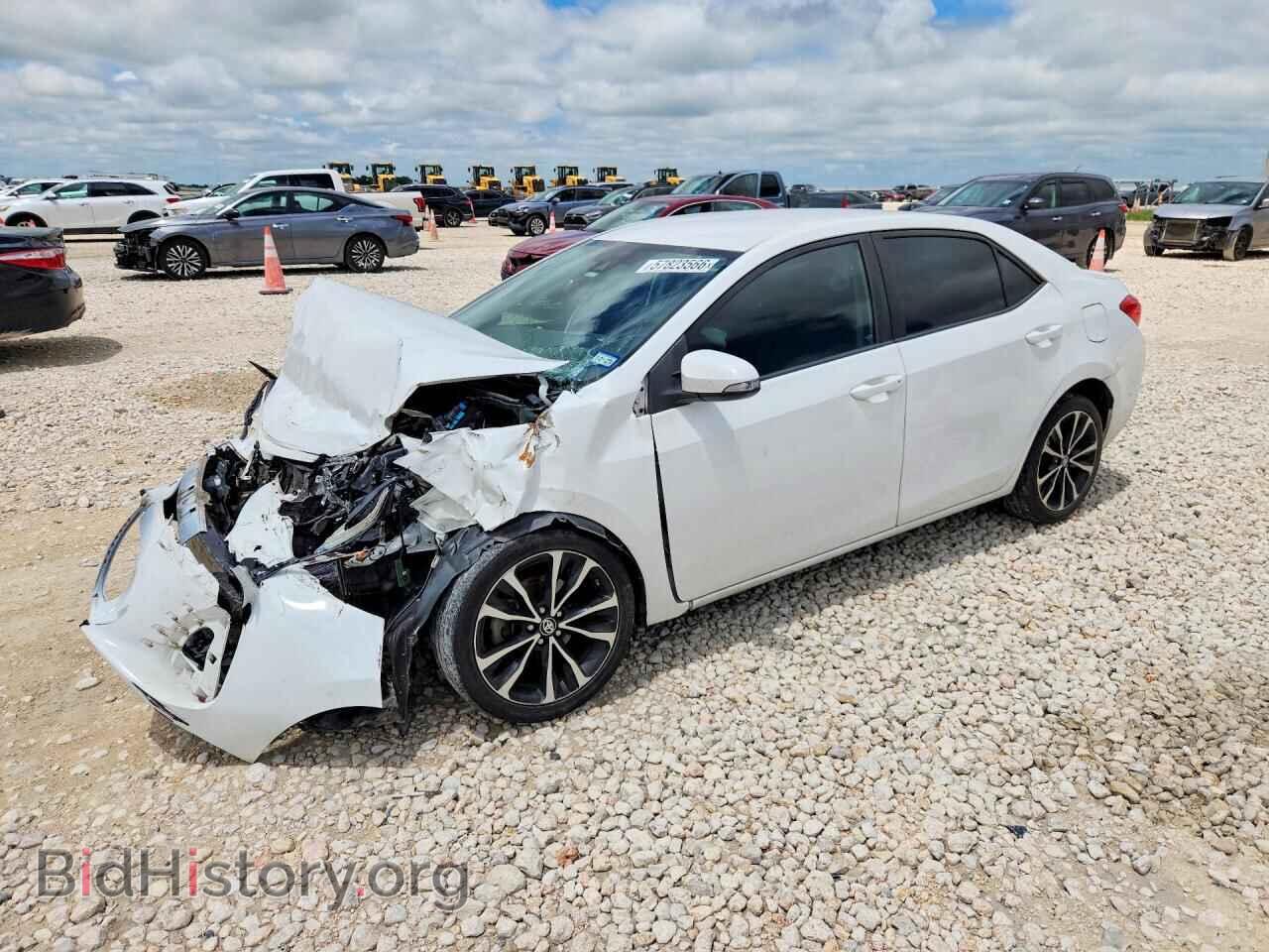 Photo 5YFBURHE6HP599599 - TOYOTA COROLLA 2017