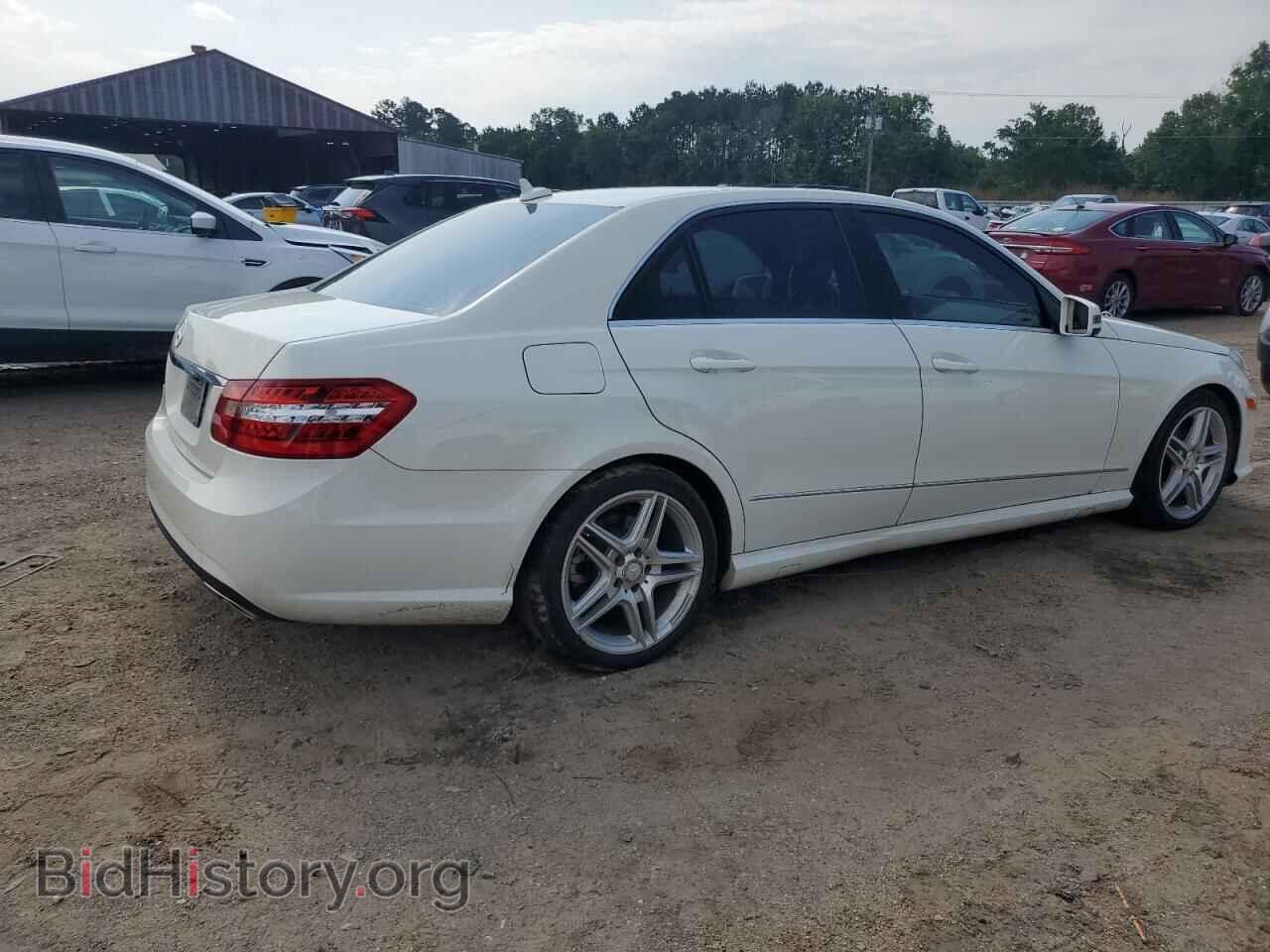 2011 MERCEDES-BENZ E-CLASS - VIN: WDDHF5GB1BA378997 - Фото 3